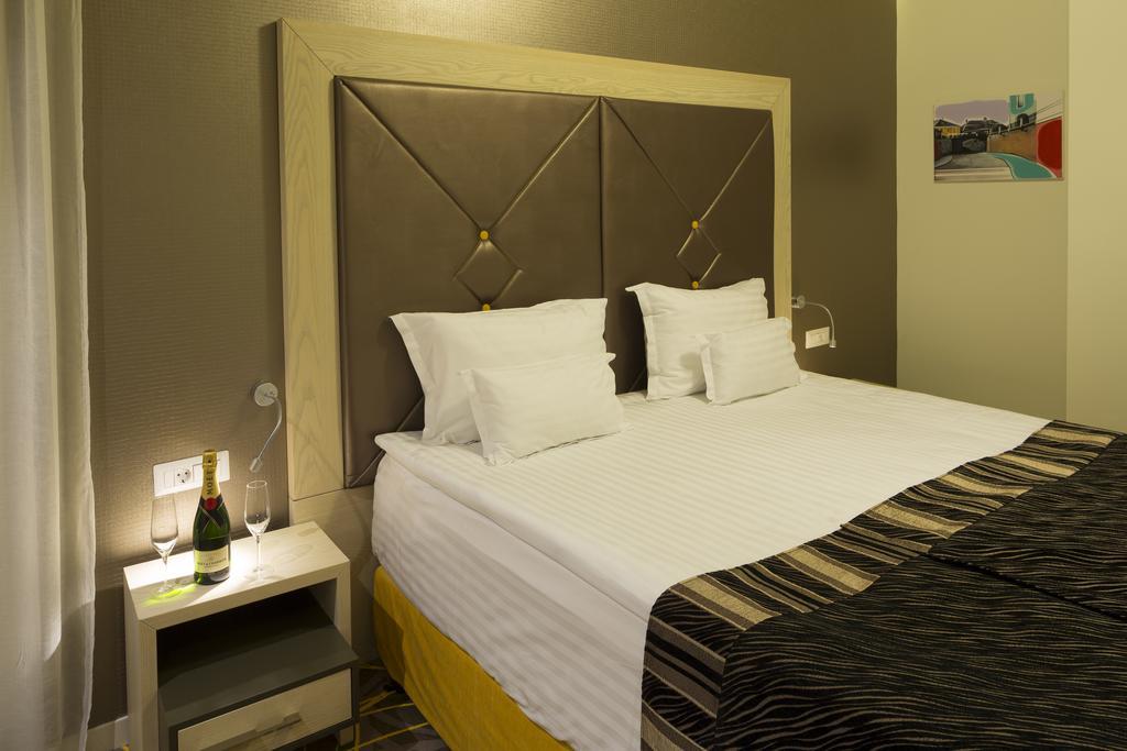 Exclusive Hotel & More シビウ 部屋 写真
