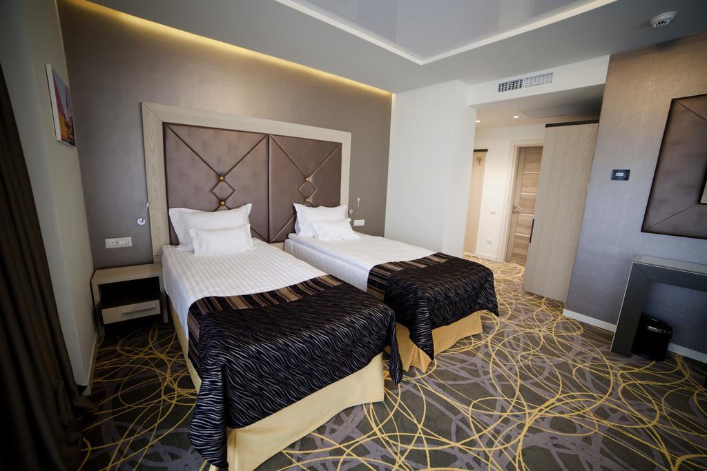 Exclusive Hotel & More シビウ エクステリア 写真