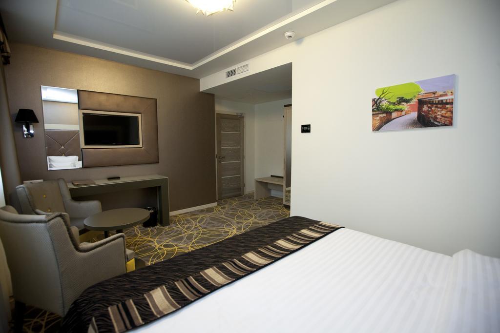 Exclusive Hotel & More シビウ エクステリア 写真
